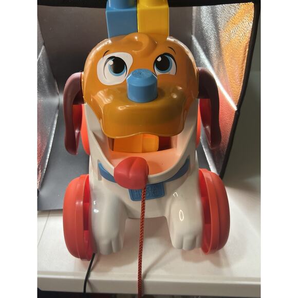 Vintage Mega Bloks Pull-Along Puppy Preschool Building Set - Picture 4 of 8